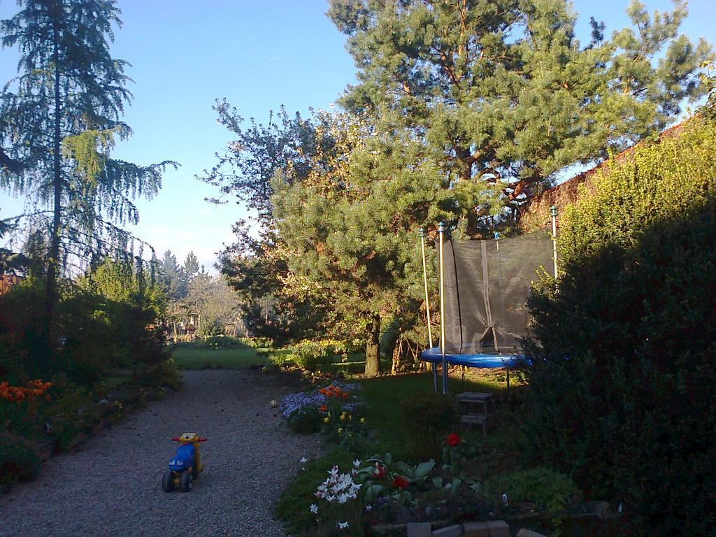 La Ferme De Sissi Apartment Smrzice ภายนอก รูปภาพ